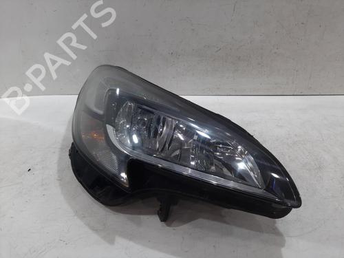 Used Right headlight Right headlight VAUXHALL CORSA Mk IV (E) (X15) 1.4 (90 hp) 33647835 33647835
