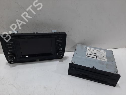 Bilradio VW GOLF VII Variant (BA5, BV5) 1.4 TSI (122 hp) 30722489