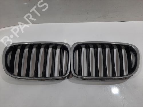 Used Grille BMW X1 (E84) sDrive 20 d (184 hp) 26848198
