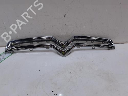 Used Grille Grille 37157665 37157665
