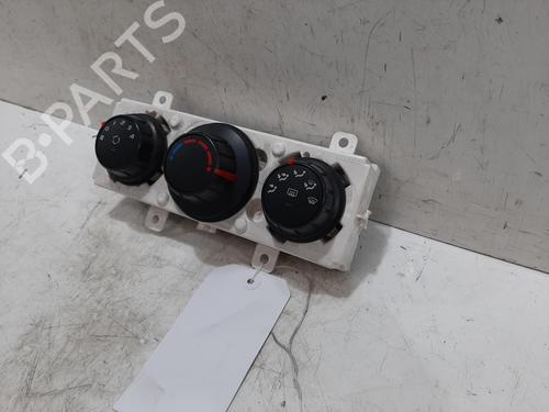 Used Climate control VAUXHALL MOVANO Mk II (B) VAN (X62) 2.3 CDTI FWD (FV) (146 hp) 32851814