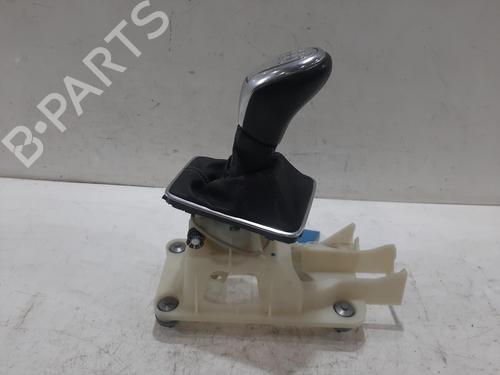 Gear lever VOLVO V40 Hatchback (525) D2 | BP30496726M90