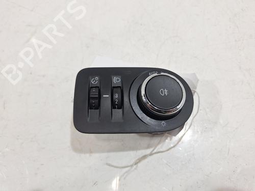 Used Headlight switch VAUXHALL GRANDLAND X / GRANDLAND (A18) 1.2 Turbo (75) (131 hp) 26787687