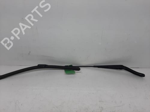 Used Front windshield wiper arm Front windshield wiper arm 26814263 26814263