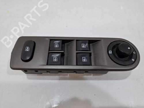 Used Right front window switch Right front window switch 38513363 38513363