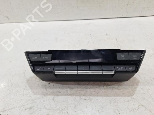 AC Styreenhet / Manøvreringsenhet AUDI A3 Sportback (8YA, 8YF) 30 TDI (116 hp) 31769147