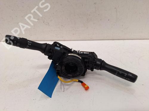 Used Switch TOYOTA YARIS (_P13_) 1.3 (NSP130_, NSP130) (99 hp) 27281467