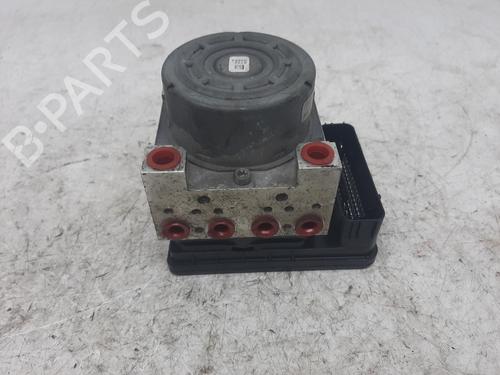 Used ABS pump FORD MONDEO V Turnier (CF) 2.0 TDCi (180 hp) 26796845
