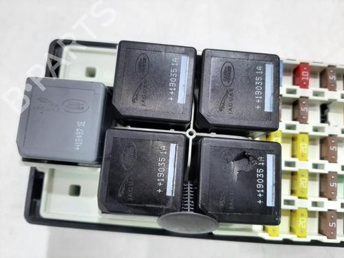 Fuse box JAGUAR I-PACE (X590) EV400 AWD | BP30324587E1 