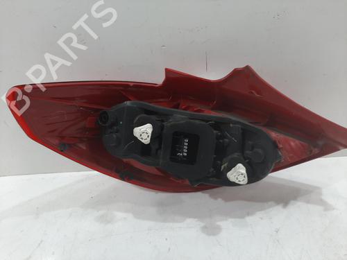 Right taillight VAUXHALL CORSA Mk III (D) (S07) 1.4 (L08) | BP26765244C35 