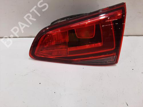 right-taillight-vw-golf-vii-5g1-bq1-be1-be2-2012-2013-2014-2015-2016-2017-2018-2019-2020-2021-36662143 main image