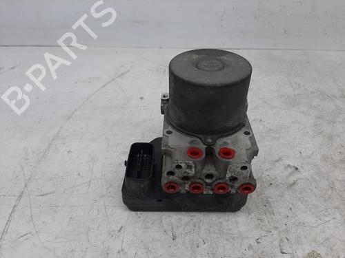 Used ABS pump TOYOTA URBAN CRUISER (_P1_) 1.33 (NSP110_, NSP110) (101 hp) 26766838