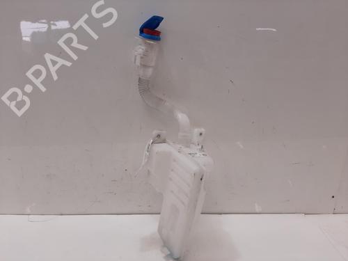Used Windscreen washer tank Windscreen washer tank SEAT ATECA (KH7, KHP) 1.5 TSI (150 hp) 36773527 36773527