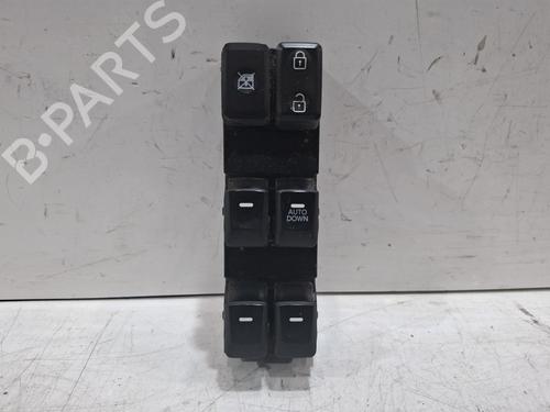 Used Right front window switch Right front window switch KIA SPORTAGE III (SL) 1.7 CRDi (116 hp) 40159757 40159757