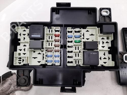 Fuse box JAGUAR I-PACE (X590) EV400 AWD | BP29162815E1