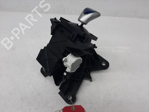 Used Gear lever TOYOTA AURIS (_E15_) 1.8 Hybrid (ZWE150_, ZWE150R) (136 hp) 26744707