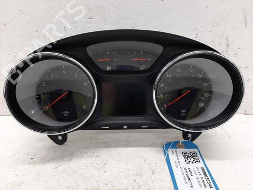 Used Instrument cluster VAUXHALL ASTRA Mk VII (K) (B16) 1.4 Turbo (150 hp) 26827728