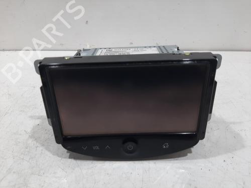 Used Radio Radio 37072670 37072670