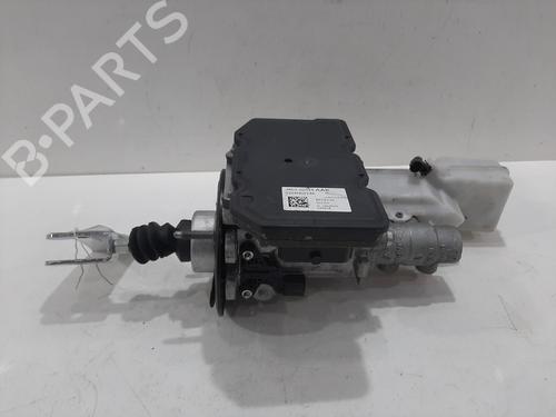 Used Brake master cylinder JAGUAR I-PACE (X590) EV400 AWD (400 hp) 28617323
