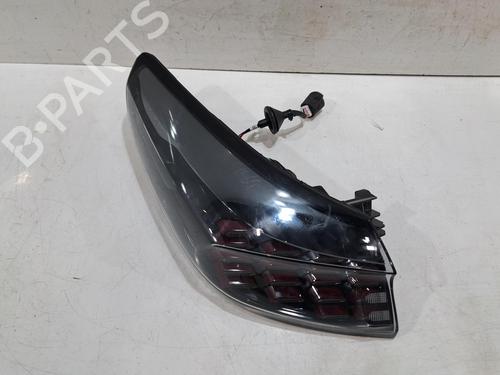 Venstre Baklys KIA XCEED (CD) 1.5 T-GDI | BP30694971C34