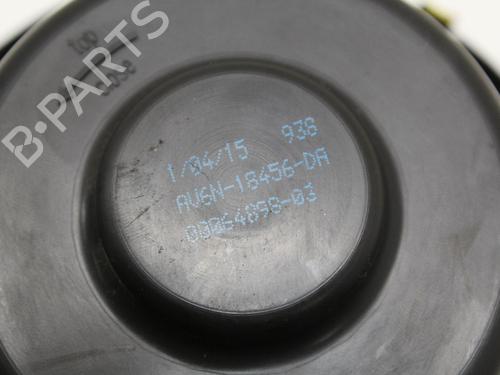 Used Heater blower motor FORD FOCUS III 1.6 Ti (120 hp) 31058993