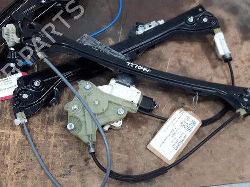 Front left window mechanism BMW 3 Convertible (E93) 320 i | BP26765093C22 - Image 4