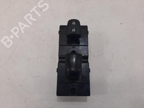 Used Left front window switch Left front window switch 29417892 29417892