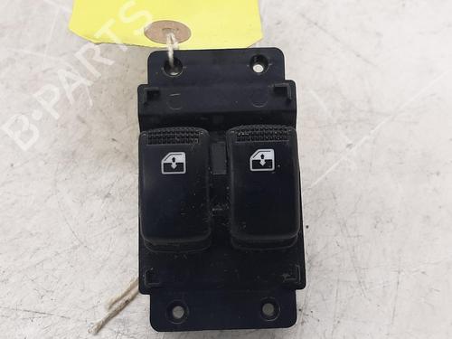 Used Right front window switch Right front window switch 26777680 26777680