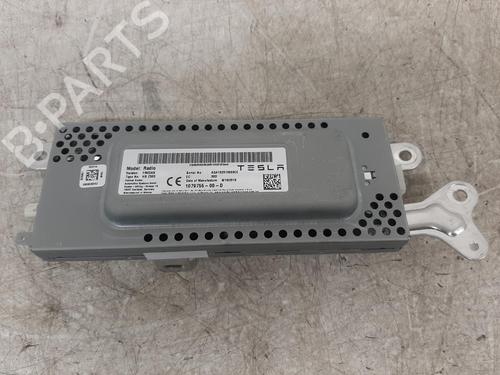 Used Control unit TESLA MODEL 3 (5YJ3) EV AWD (351 hp) 29266339