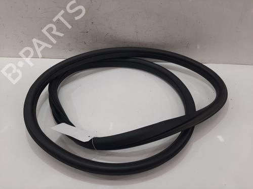 Used Rubber door seal Rubber door seal 37066979 37066979
