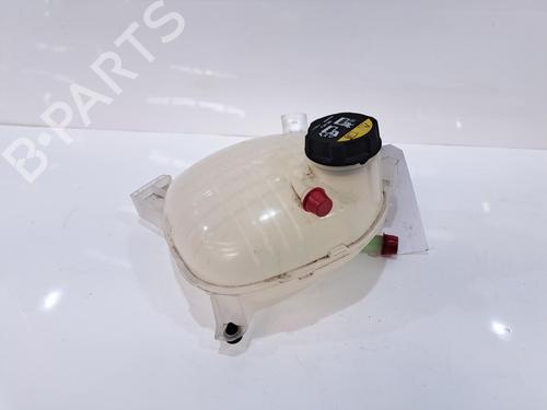Used Expansion tank Expansion tank VOLVO XC40 (536) D4 AWD (190 hp) 33814911 33814911