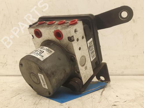 Used ABS pump KIA SPORTAGE III (SL) 1.7 CRDi (116 hp) 26844955