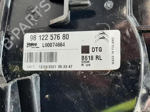 Right taillight CITROËN C3 III (SX) 1.2 THP 110 (SXHNPS, SXHNZT, SXHNZ6) | BP30496919C35 