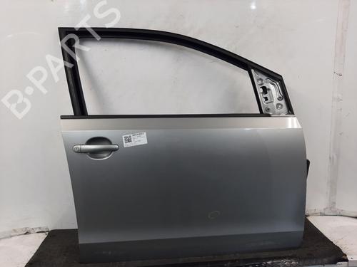right-front-door-vw-up-121-122-bl1-bl2-bl3-123-2011-32120890 main image