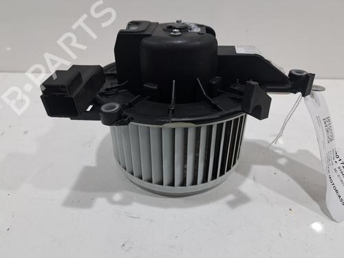 Used Heater blower motor Heater blower motor IVECO DAILY VI Van 33S16, 35S16, 35C16, 38S16, 40C16, 42S16, 50C16 (156 hp) 36216503 36216503