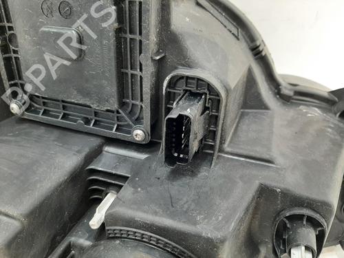 Right headlight RENAULT MEGANE IV Hatchback (B9A/M/N_) 1.2 TCe 130 (B9MR) | BP38265989C29 - Image 6