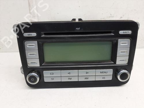 Used Radio VW PASSAT B6 Variant (3C5) 2.0 TDI (170 hp) 26828093