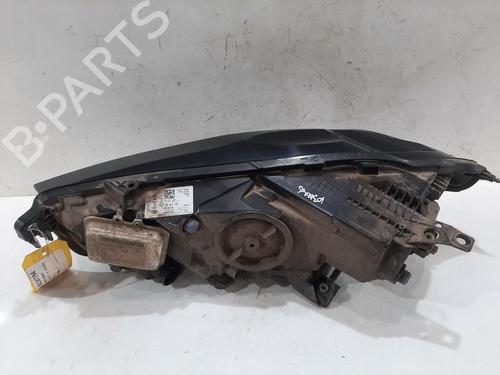 Right headlight JAGUAR XE (X760) 2.0 D | BP31059168C29 
