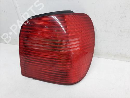 Right taillight VW POLO (6N2) 1.4 16V | BP26865430C35 