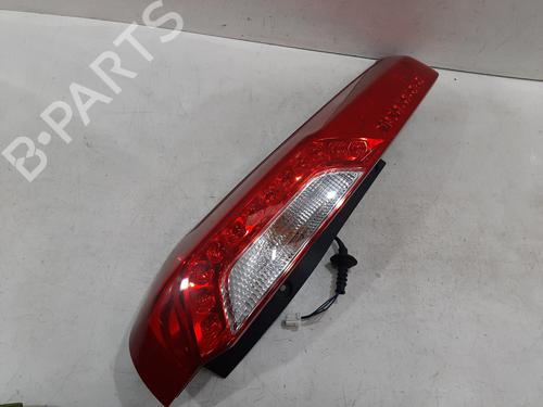 Venstre baglygte NISSAN X-TRAIL II (T31) 2.0 dCi 4x4 (173 hp) 31033250