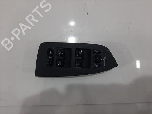 switch-volvo-xc90-ii-256-2014-32448563 main image