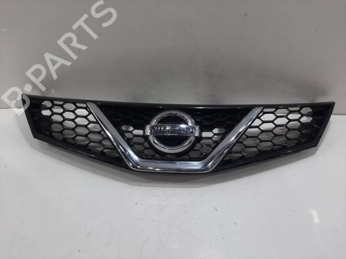 grille-nissan-pulsar-hatchback-c13-2014-35768970 main image