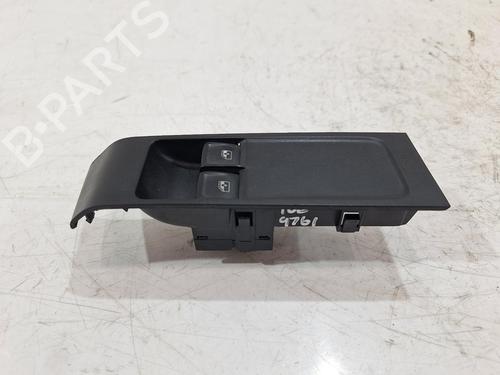 switch-skoda-fabia-iii-nj3-2014-2015-2016-2017-2018-2019-2020-2021-31769549 main image