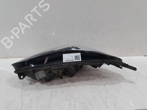 Right headlight VAUXHALL CORSA Mk IV (E) (X15) 1.4 | BP31846890C29 