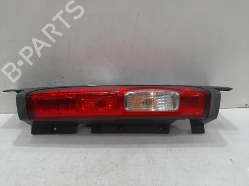 Used Right taillight VAUXHALL VIVARO A Bus (X83) 2.0 CDTI (90 hp) 30495574