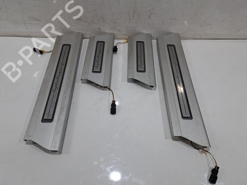 Andre Andre LAND ROVER RANGE ROVER IV (L405) 4.4 SDV8 4x4 (340 hp) 36697012 36697012