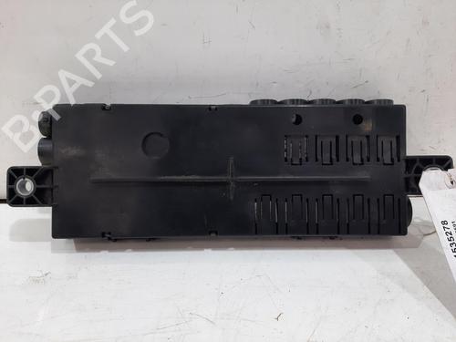 Used Fuse box JAGUAR I-PACE (X590) EV400 AWD (400 hp) 29882312