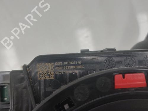 Switch MERCEDES-BENZ B-CLASS Sports Tourer (W247) B 180 (247.084) | BP26834742I30