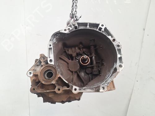 Używane Skrzynia biegów Skrzynia biegów SUZUKI ALTO VII (GF, HA25_, HA35_) 1.0 (AMF310, GFC31S) (68 hp) 37400538 37400538