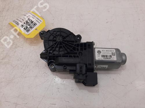 Used Front left window mechanism Front left window mechanism VW POLO IV (9N_, 9A_) 1.4 16V (80 hp) 33647682 33647682